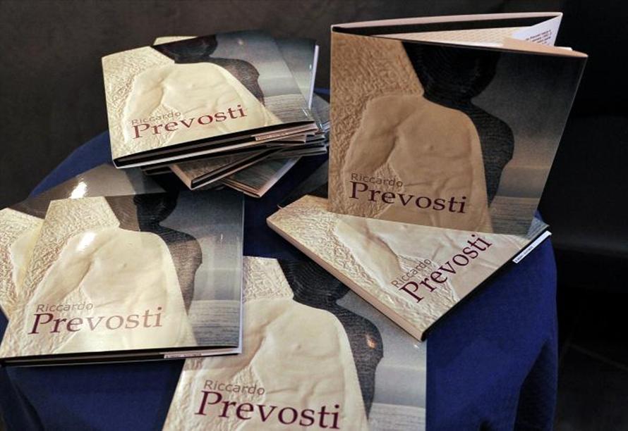 La copertina della monografia di Riccardo Prevosti dal titolo “La malinconia e il sogno”, febbraio 2011.
